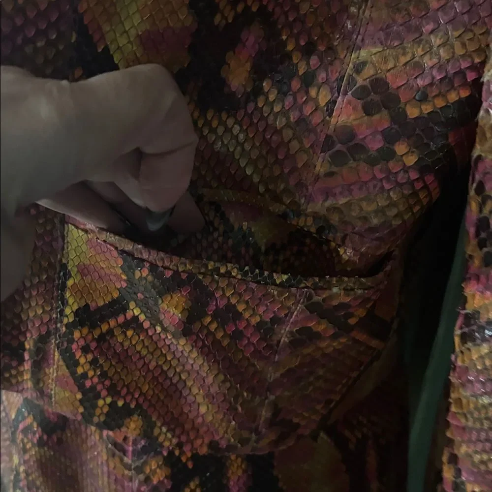 CHANEL Multicolor 100% python skin set jacket + skirt), US6